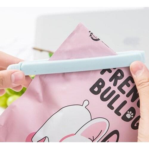 1 Pcs Bag Clip Sealing Spray Snack Vacuum-Sealer Food-Storage Kitchen Reuseable Mini Kitchen Sealer Fresh-Clips Food Clip