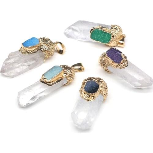 Natural Clear Quartzs Stone Pendants Irregular White Crystals Stone Charms Dyed Crystal Accented for Jewelry Making Necklace