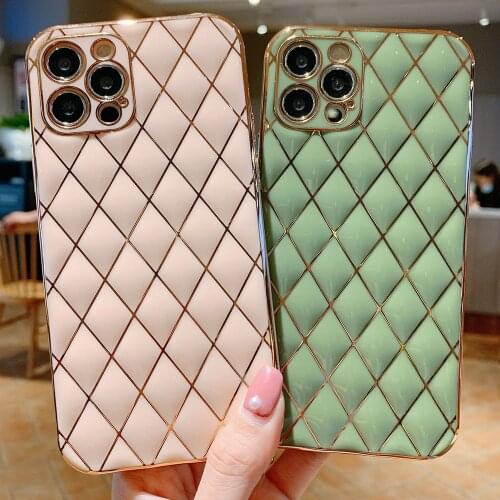 Luxury Fashion Diamond Case For iPhone 12 11 Pro Max X XR XS 7 8 Plus Phone Cover Glitter Shell Pink Black Red Woman Girl