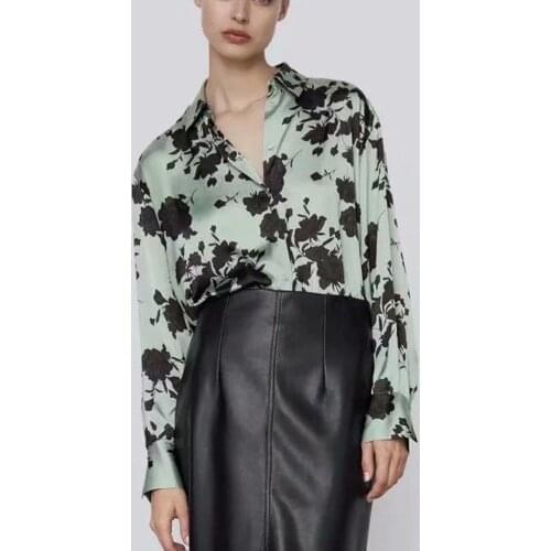 2021 New Women Spring Autumn Tops Floral Printed Long-sleeved Vintage Turn Down Collar Lady Fashion Outerwear Loose Shirts