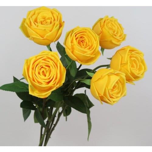High simulation rose flower single feel moisturizing rose hand holding rose fake flower home living room decoration flower