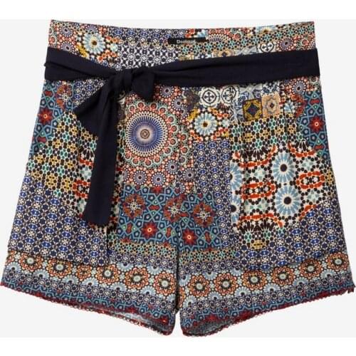 Spain D printing belt loose short skirt pants