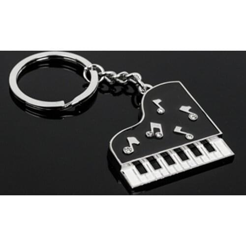New Car Key Chains Piano Music Instrument Emblem Fashion Cute Jewelry Car Styling Interior Accessories