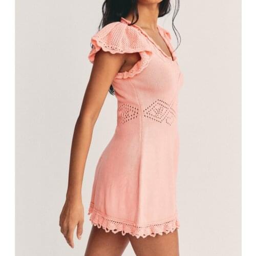 Fashion new womens lace V-neck retro slim knit skirt shows white self-cultivation versatile hollow stitching dress A611