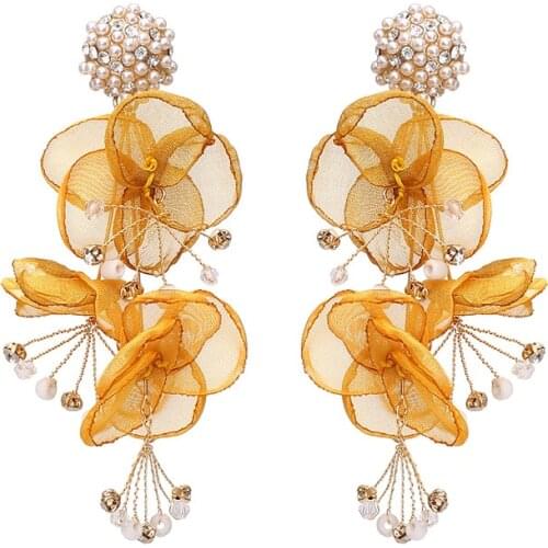 Cute/Romantic Fabric Flower Earrings Handmade Sweet Floral Drop Earings Crystal Rhinestone Luxury Jewelry Women Fashion Earring