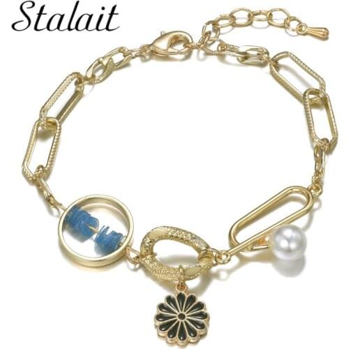 Pearl Charm Bracelets Gold Chain Chrysanthemum Flower Luxuri Bead Women Accessories Designer Bling Charms For Bracelets