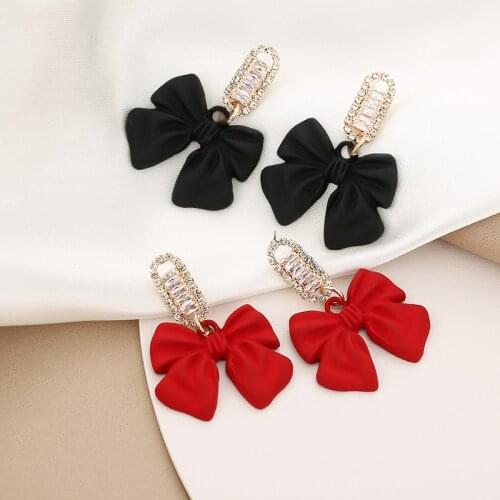 LOVOACC Black Red Color Bowknot Earrings for Women Ladies Gold Color Hooks Shiny Rhinestone Tie Bow Drop Earrings Pendientes