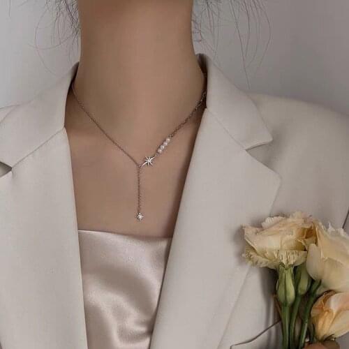 Imitation Pearls Star Horn Crescent Shaped Pendant Necklace Long Clavicle Chain Necklace Women Vintage Party Neck Jewelry Gift