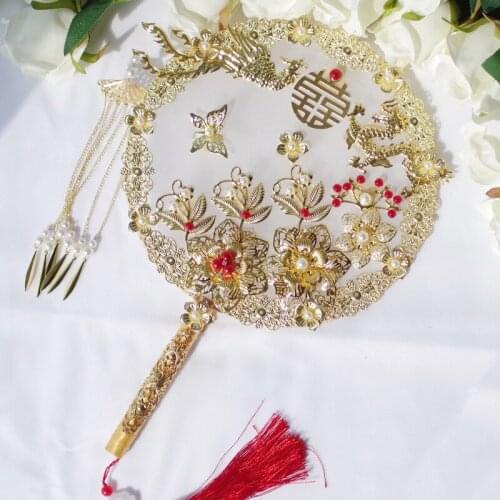 Wedding happy fan bride group fan handmade big red old fan bride hand fan chinese fan wooden fan pink fan wedding fan