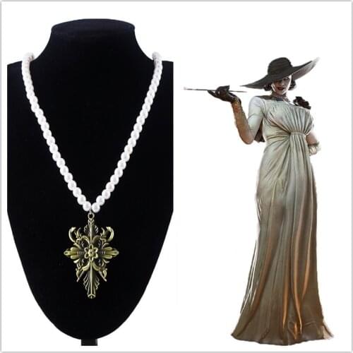 Evil Village Vampire Alcina Lady Dimitrescu Necklace Cosplay Pearl Necklace Birthday Gift for Girls Women Cosplay Accessories