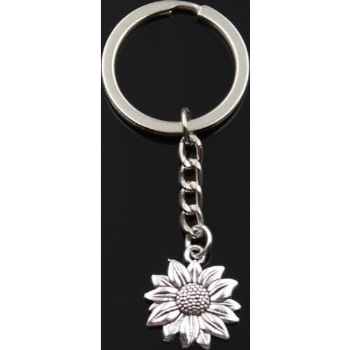 New Fashion Keychain 21x19mm Sunflower Flower Pendants DIY Men Silver Color Car Key Chain Ring Holder Souvenir For Gift