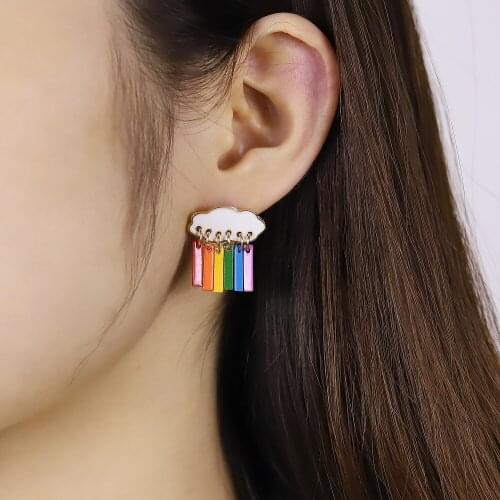 2021 New Hot Sale Stud Earrings Korea Simple Temperament Fashion Cute Cloud Raindrop Earrings Color Female Jewelry Year Gift