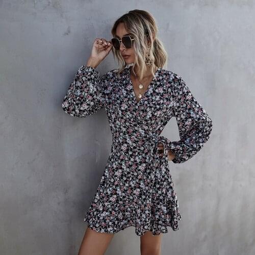 2021 Womens V-Neck Floral Dress Spring New High-Waist Temperament Commuter Black V-Neck Dress Ladies Printed Slim Dress