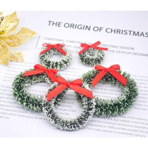 Nice mini Christmas wreath DIY Christmas decorations with Santas baubles Christmas wreath door New Year Navidad decoration