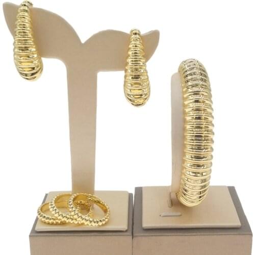 Yulaili New Design Jewelry Sets Copper Alloy Gold Plated Brazilian Gold Bangle Three Pieces Fashion Women Dating Jewellery Sets
