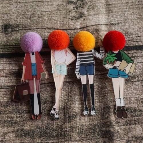 New Comming Brooch For Woman Wool Ball Brooches Pins Badges Clothing Accessories Diy Model Pins For T-shirt Christmas Gifts