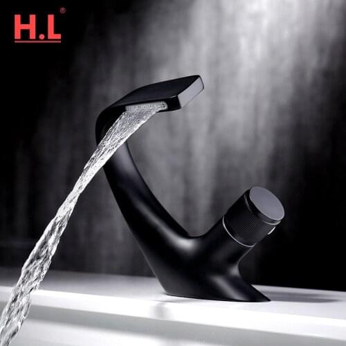 Luxury Basin Faucet Modern Brass Waterfall Faucet Bathroom Faucets Deck Mount Sink Crane Cold Hot Water Mixer Tap