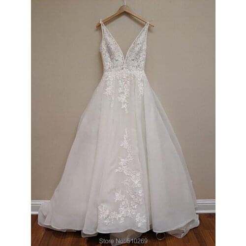 Real Made Ball Gown V Neck V Back Straps Bridal Gowns Organza Floral Appliques Custom Made Vestido De Noiva Robe De Mariage