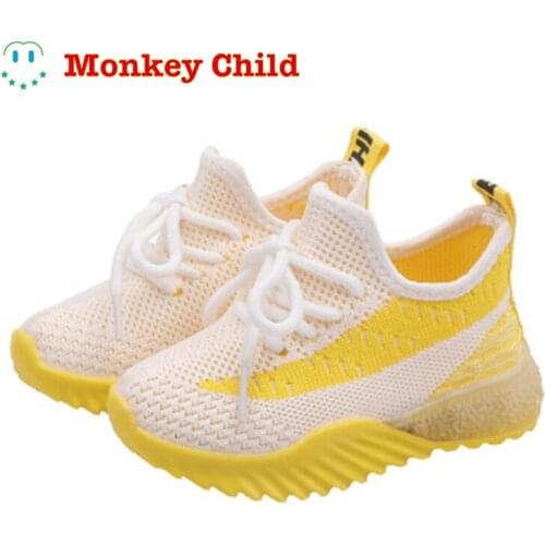 Show off cool LEDGlowing shoes Fashionable childrens shoes Boys girls Casual shoes Breathable net surface Sneakers Anti-skid Bo