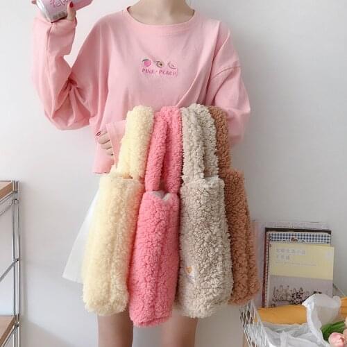 Fluffy Warm Cloth Makeup Bag Cute Canvas Purses for Girls Women Small Plush Tote Handbags Lamb Like Fabric Wrist Bags Plain