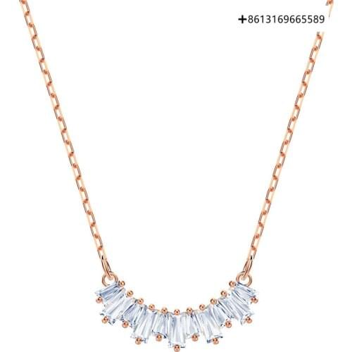 SUNSHINES Delicate, Versatile Necklaces Are Made With WomenS Collarbone Chains