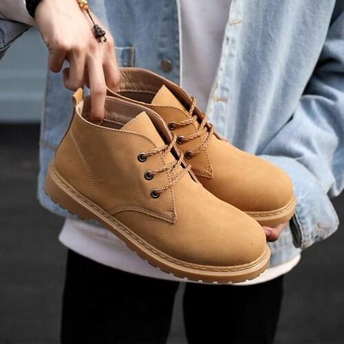 2021 Early Autumn New Fashion British Style Mens Boots Round Toe Lace-up Casual Martin Boots with Platform Comfortable Non-slip