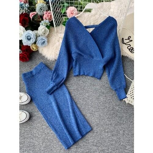 Women Sweaters Sets 2019 New Autumn Winter Fashion Two Piece Sets Bodycon Skirt Suits Striped 2 Piece Sets Knitted Pink Outfits