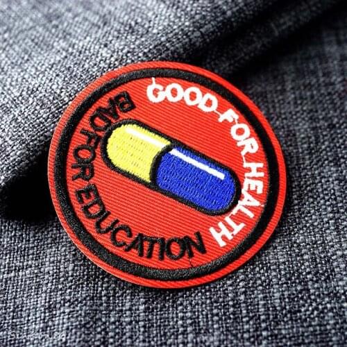 Capsule 6.5x6.5cm Embroidered Badges Patch Jeans Bag Hat Clothes Apparel Sewing Decoration Applique Bagde Patches Accessories