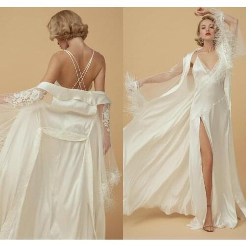 2021 Sexy Night Robe Long Sleeves Feather Sleepwear Sets 2 Pcs Lace Appliques Sexy Party Celebrity Nightgowns Robes