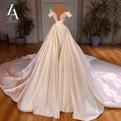 LelaAcra Luxury 3 In 1 Wedding Dress 2021 Sweetheart Feathers Lace Mermaid Bridal Gown Princess VS02 Plus Size Vestido De Novia