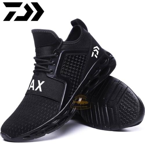 DAIWA Fishing Shoes Summer Mens Casual Shoes Mesh Breathable Fashion Lightweight Fishing Shoes Men Sneakers Hot Sale 39-48