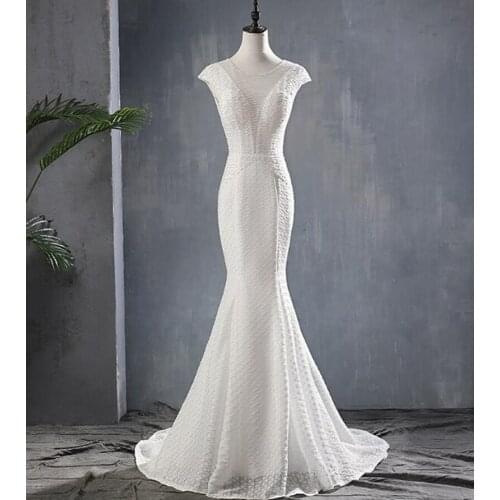 2020 New Designs Wholesale O-Neck Short Cap Sleeve Backless Lace Vintage Trumpet Wedding Gown Dress Bridal Mermaid