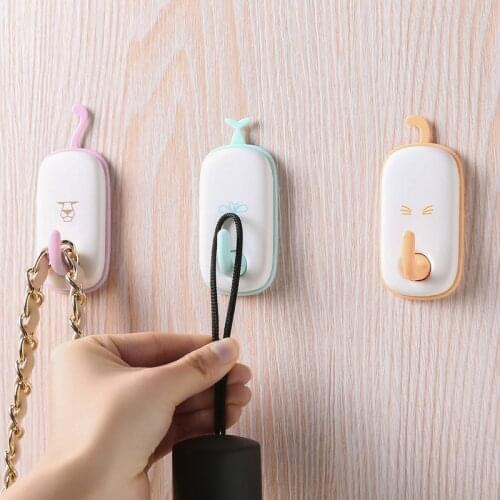 6PCS/Bag Different Colors Plastic Bathroom Kitchen Hooks Cute Cartoon Home Decoration Accessories Hanging Door Animal Wall Hooks