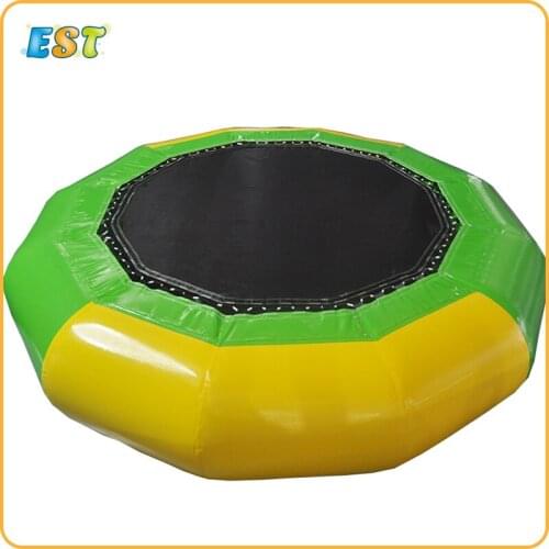 Kids jumping water game inflatable floating trampoline inflatable water trampoline for aqua park