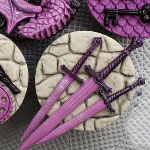 Silicone Fondant Molds Exquisite Spear and Shield DIY Handmade DIY Candle Resin Crafts Cake Decorating Tools for Kitchen