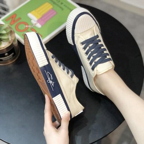 Kawaii Shoes Womens Sneakers Flats Low Top Sports Female Causal Canvas Trainers Teens Cute 2021 Trends Tennis Girly