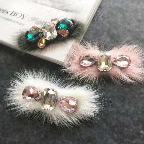 1 pcs Rabbit Fur Rhinestones beaded brooch patches applique sew on beading Applique clothes shoes Clip decoration patch DIY