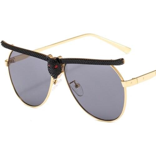 Luxury Crystal Leopard Sunglasses For Women 2019 Fashion Brand Sun Glasses Glamour Ladies Designer Shades