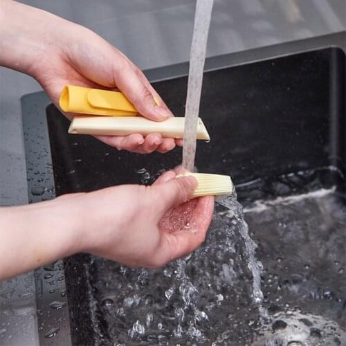 Silicone Brush Kitchen Baking Tool Barbecue Brush Household Oil Brush Clip Portable High Temperature Resistant TS2