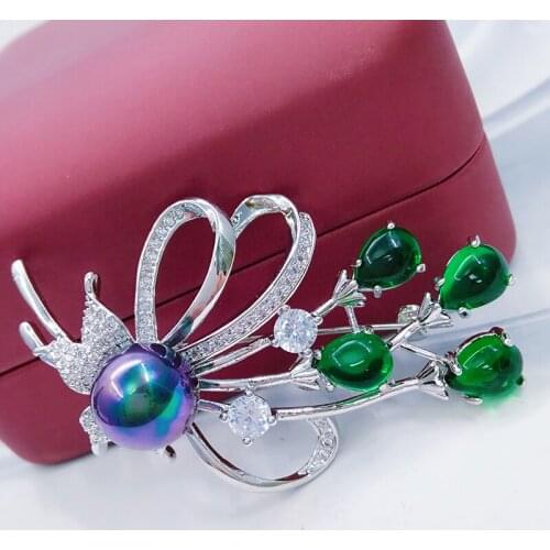 New Broche Jewelry Silver Color Pin with Green Pear Pedra Acessorio Simulated Pearl Colorful Flower Brooch for Women Accessories