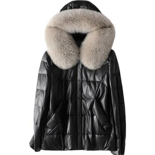 Womens White Duck Down Jacket Long-Sleeved Sheepskin Loose Hat And Fox Fur Collar To Keep Warm Ladies Coat Fashion Casual Style