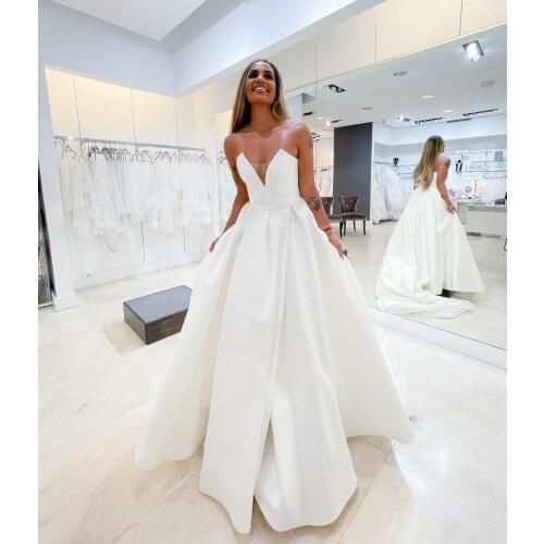 Long V-Neck Sexy Satin Wedding Dresses with Pockets Ivory Lace Up Back Floor Length Robes De Mariée Bridal Gown For Women