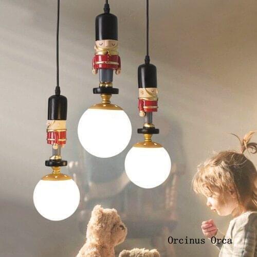 Cartoon Creative British Soldier Chandelier Boys Bedroom Childrens Room Lamp American Mediterranean LED Doll Chandelier