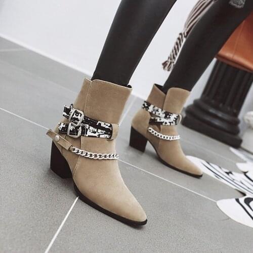 Martin boots 2020 new wild pointed Chelsea boots net red British style European and American trend short boots womens boots