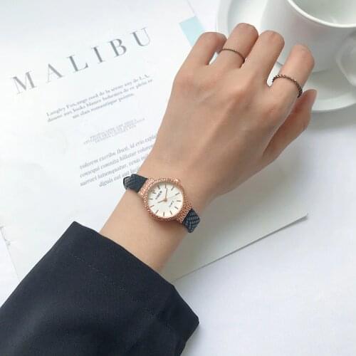 Women Fashion Dress Watches Luxury Small Ladies Wristwatches Qualities Simple Female Quartz Watch Vintage Leather Woman Clock