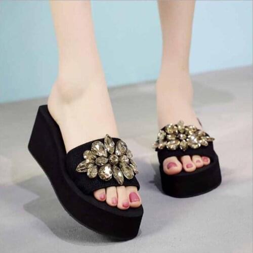 New Flip Flops Summer shoes woman Beach Sandals Womens Slippers Female Flat Sandals Rhinestone wedge pantoufle femme