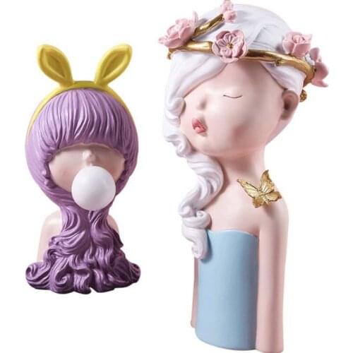 Europe Miniatures Figurine Craft Ornament Fashion Cute Girl Small Statue Bedroom Desktop Ornament Home Decor Housewarming Gift