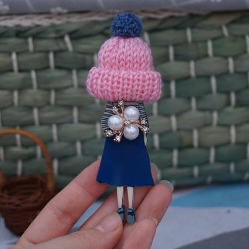 Woman lady cute handmade model brooches pins badges brooch clothing accessories