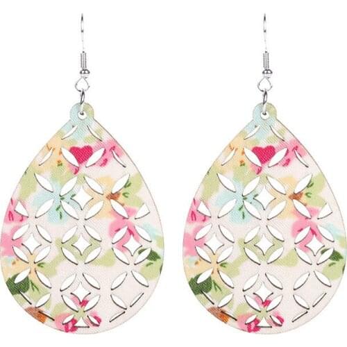 2021 European and America Fashion New Colored Wooden Earrings Water Drop Pendent Cheaper Africa Wood Floral Carved Boho Earrings