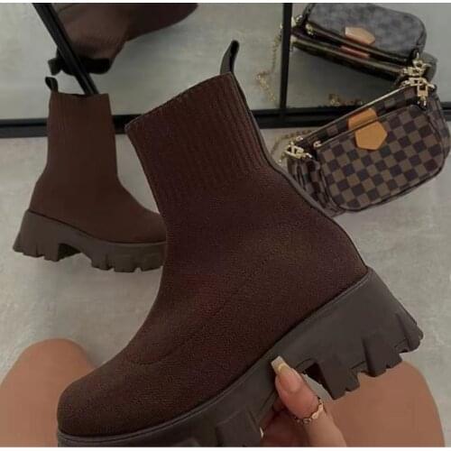 2021 Autumn and Winter New Couple Socks Boots Women Thick-soled Casual Boots Large Size Net Red Knitted Short Botas Femininas